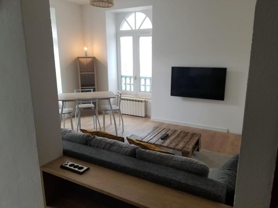 Cosy Entierement Renove Bagneres-de-Bigorre