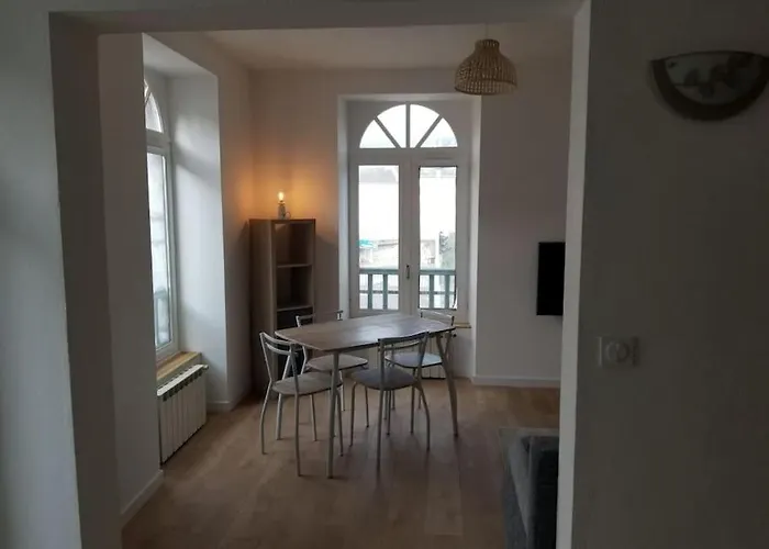 Appartement Cosy Entierement Renove